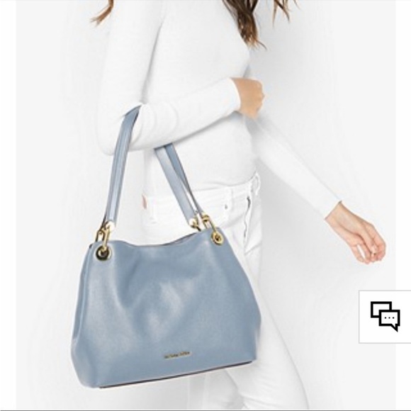 Micheal Kors Raven Large Pebbled Leather Shoulder Bag - Picture 2 of 16